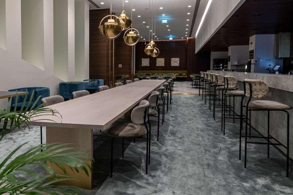 Hilton Garden Inn Tbilisi Chavchavadze Restaurant photo
