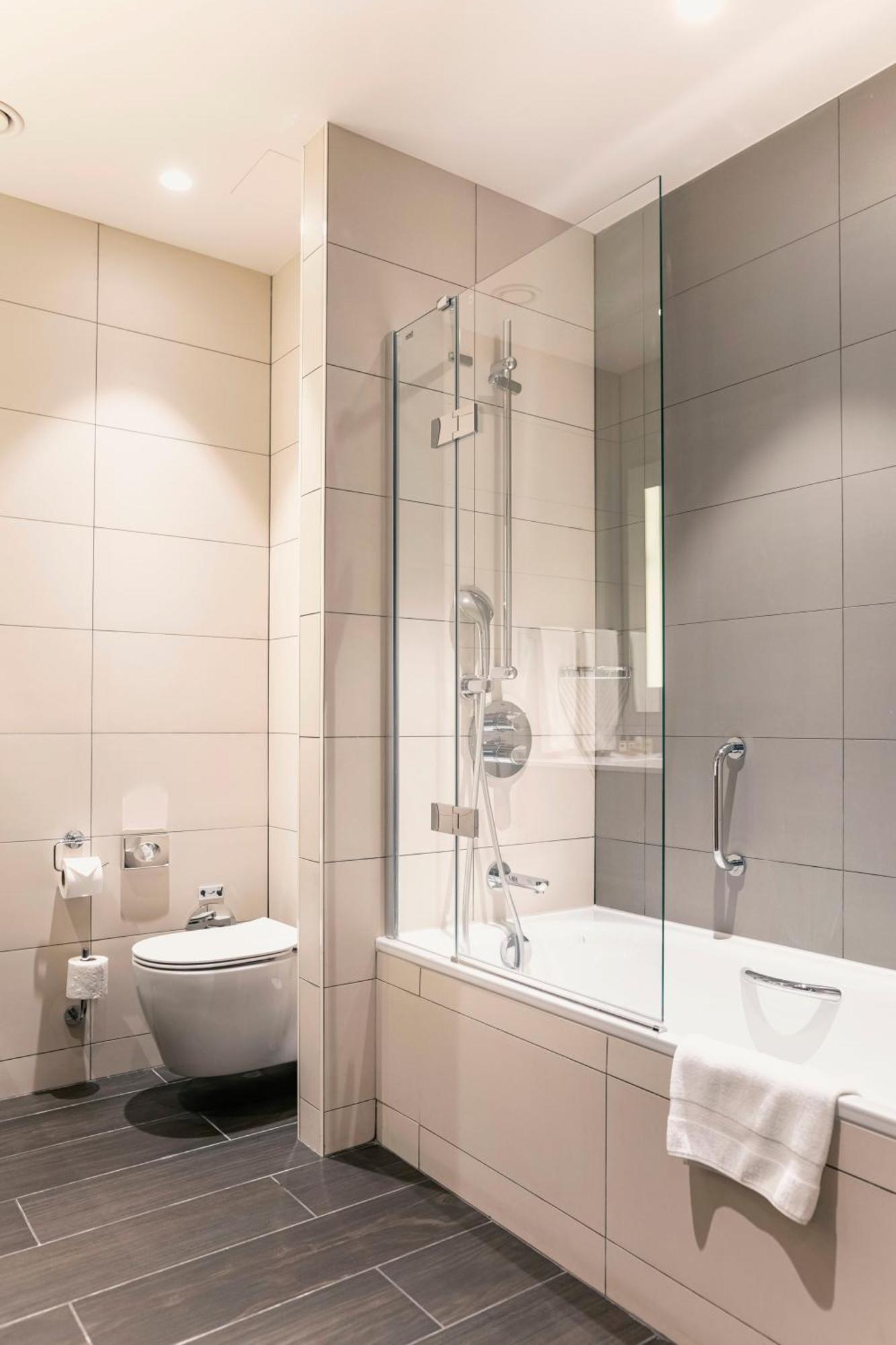 Hilton Garden Inn Tbilisi Chavchavadze Exterior photo